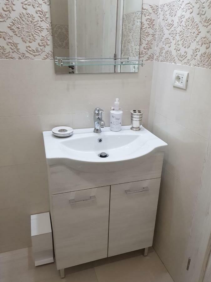 Luxury Studio Anis 1 นาโวดาริ ภายนอก รูปภาพ